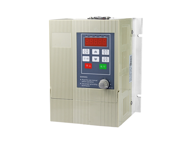 4000H通用變頻器，變頻器三相380V，變頻器廠家，電機(jī)變頻器