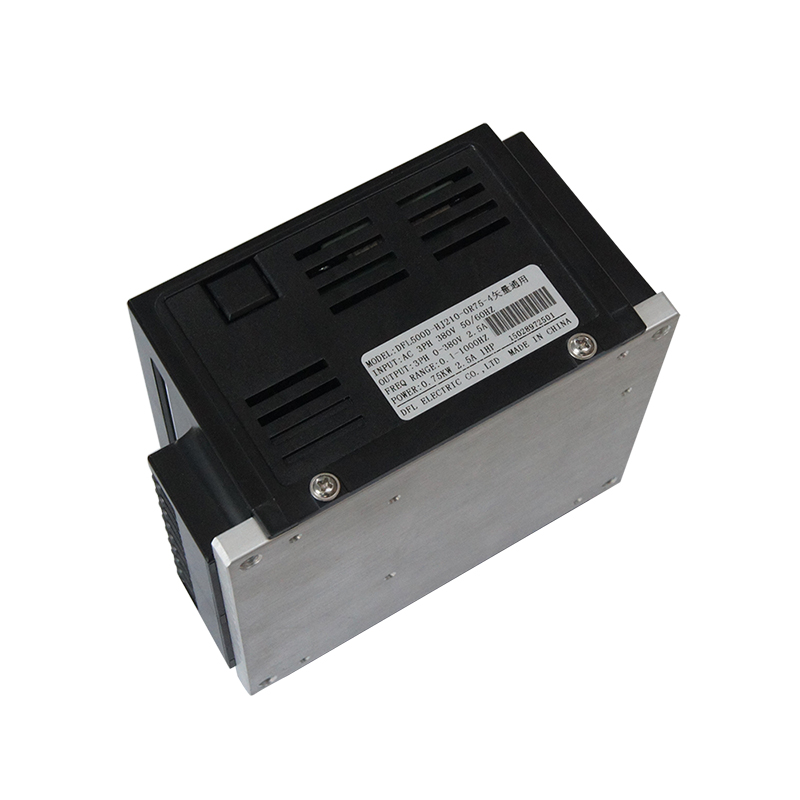 DFL500D通用變頻器，小體變頻器，變頻調(diào)速器，變頻器生產(chǎn)廠家